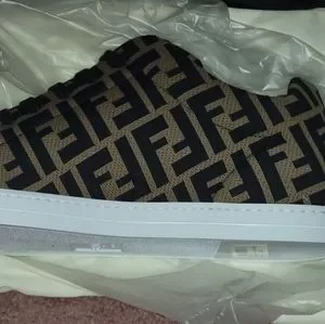 Fendi | Shoes | Fendi Men Brown Tech Fabric Lowtops Sneakers  display picture 2